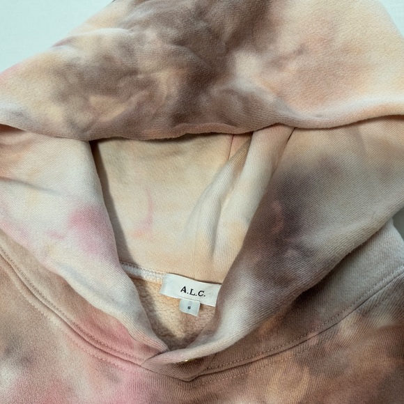 ALC Sonia Tie-Dyed Hooded Sweatshirt & Shorts Set - Picture 9 of 11